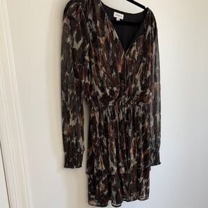 Evereve Black and Brown Long Sleeve Dress